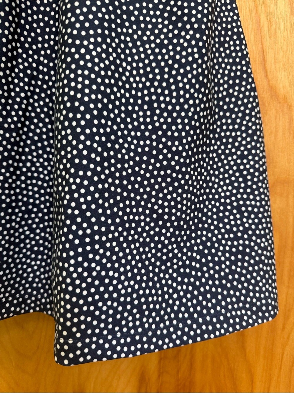 Small Abercrombie + Fitch YPB Sculpt Lux Navy Blue Polka Dot V‑Neck Dress - Picture 8 of 12